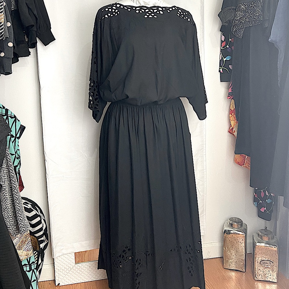 Black Summer Embroidered Vintage Hawaiian Skirt
